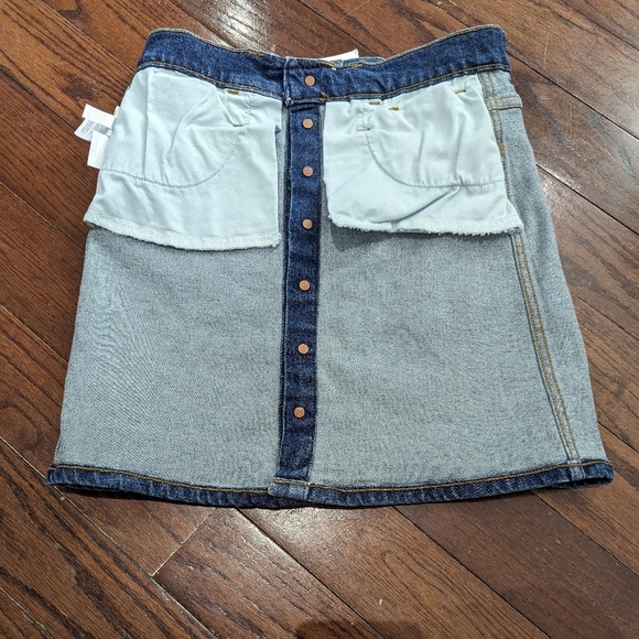 BNWT Madewell Button front Jean  skirt - sz 25 - Picture 4 of 10